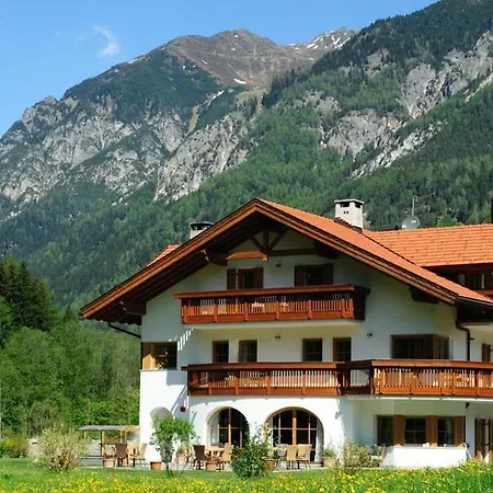 Wolfenhof *